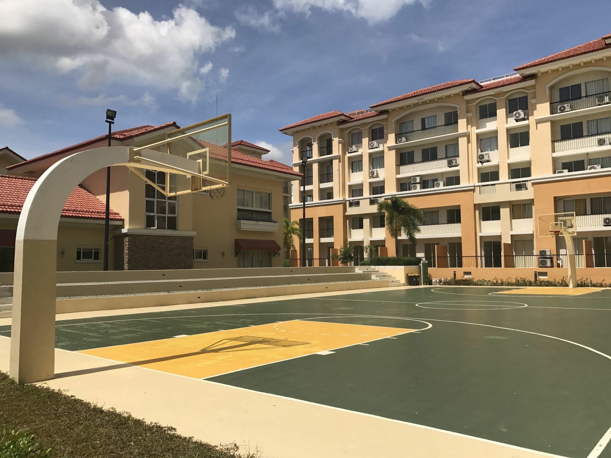 San Remo Oasis Serviced Apartments Cebú Exterior foto